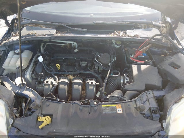 FORD FOCUS SE - 10