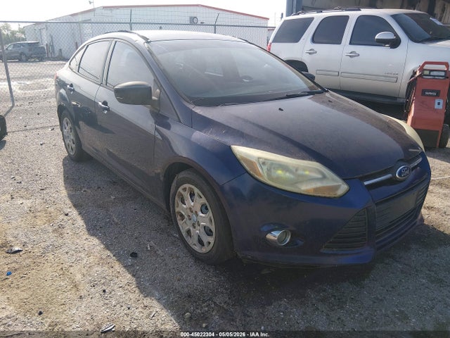 FORD FOCUS SE - 1