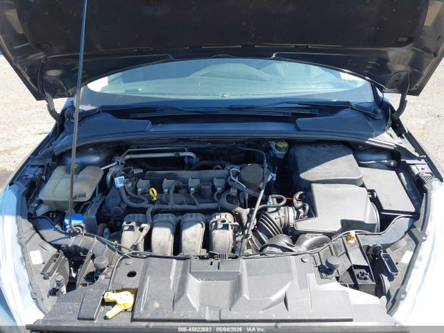 FORD FOCUS TITANIUM - 10