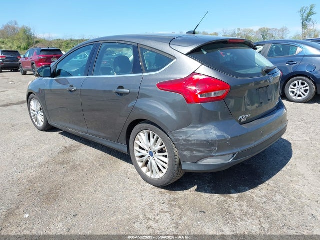 FORD FOCUS TITANIUM - 3