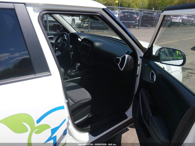 2025 KIA SOUL LX 照片 5
