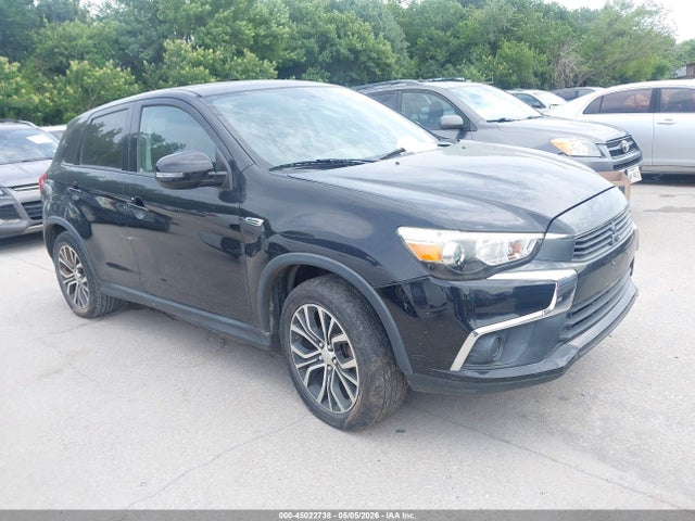 2016 MITSUBISHI OUT 2.0 ES