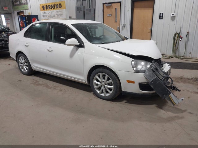 2010 VOLKSWAGEN JETTA LIMITED EDITION