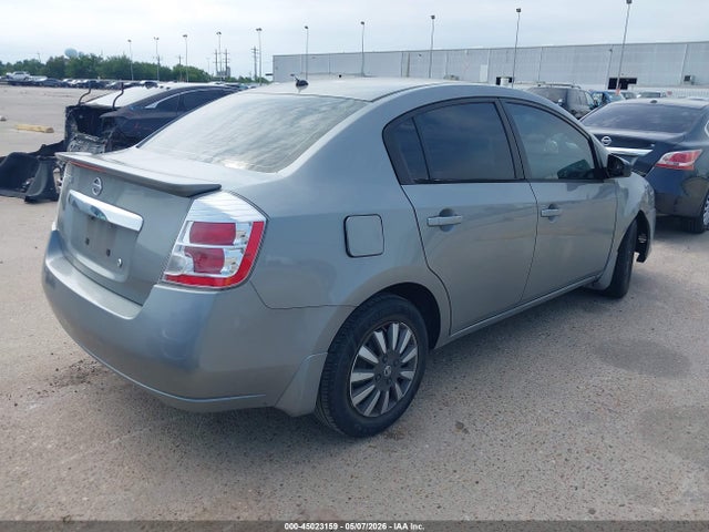 NISSAN SENTRA 2.0 - 4