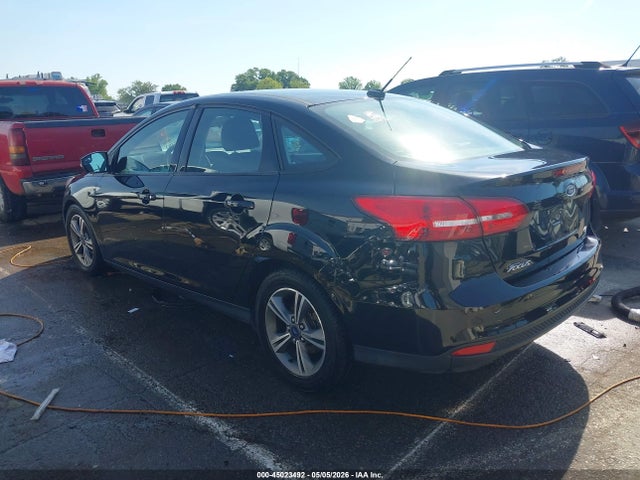2017 FORD FOCUS SE 照片 3