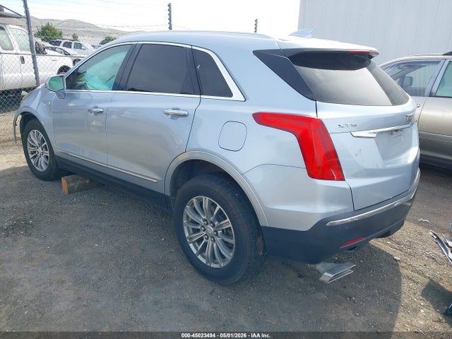2017 CADILLAC XT5 LUXURY 3