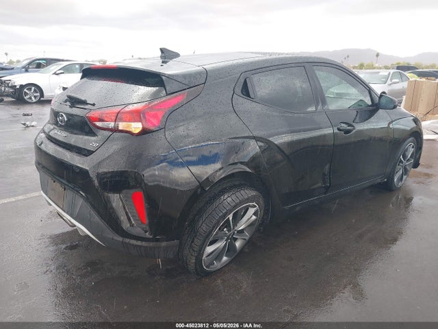 صورة 4 لـ 2020 Hyundai VELOSTER 2.0 PREMIUM