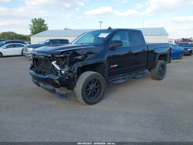 2016 Chevrolet SILVERADO 1500 2LT 照片 2