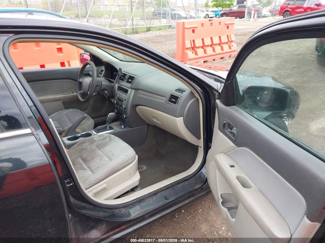 FORD FUSION SE - 5