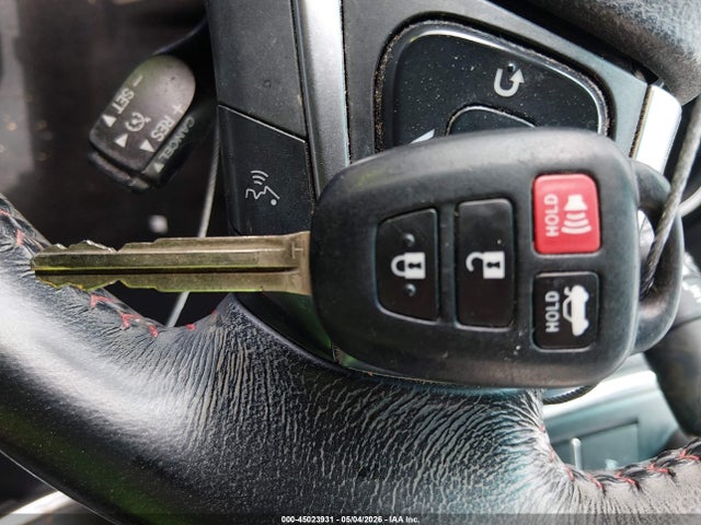 2015 Toyota CAMRY SE thumbnail 11
