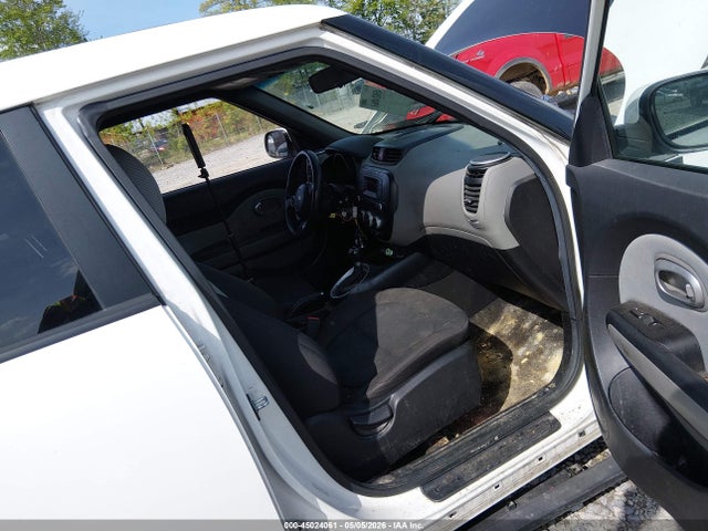 2015 KIA SOUL — фото 5