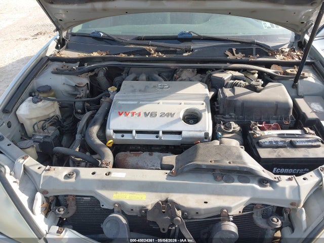 2004 Toyota CAMRY LE V6 照片 10