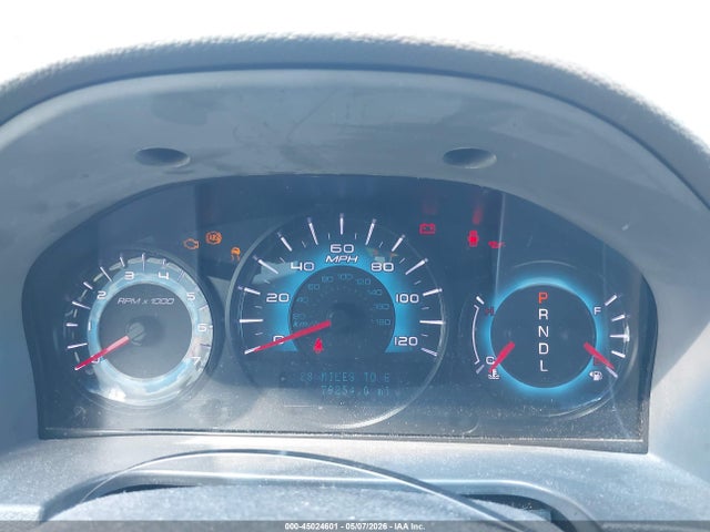 FORD FUSION SE - 7
