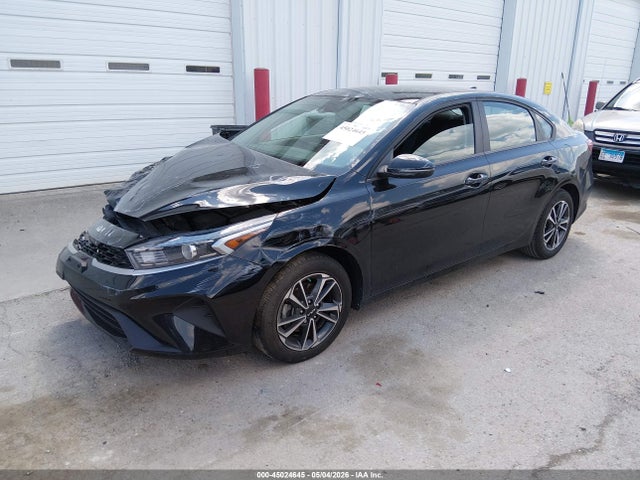 2024 KIA FORTE LXS photo 2