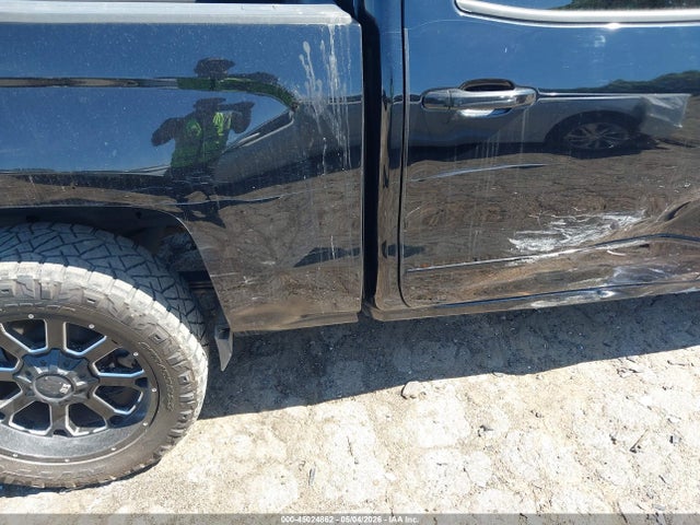 2015 Chevrolet SILVERADO 1500 1LT thumbnail 21