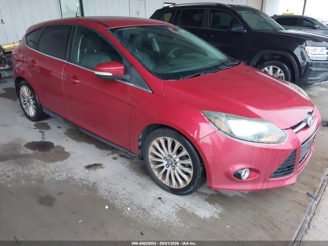 FORD FOCUS TITANIUM - 1
