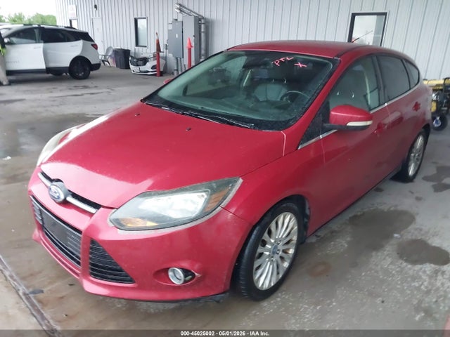 FORD FOCUS TITANIUM - 2