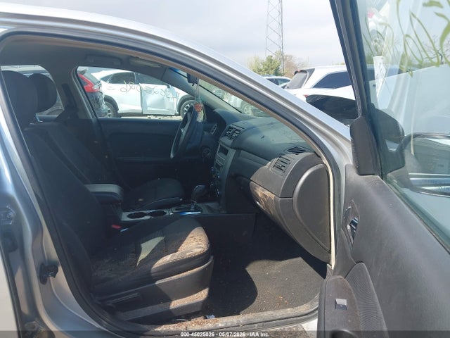 FORD FUSION SE - 5