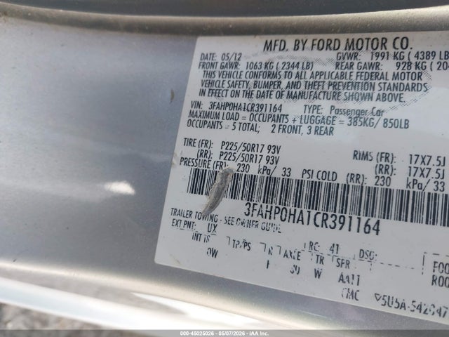 FORD FUSION SE - 9