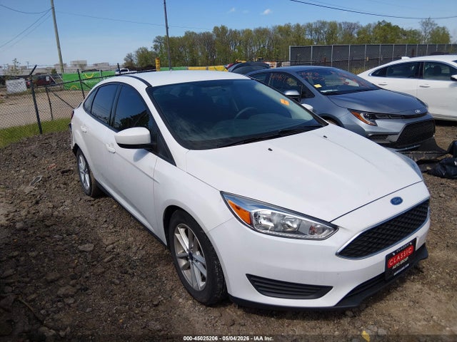 FORD FOCUS SE - 1