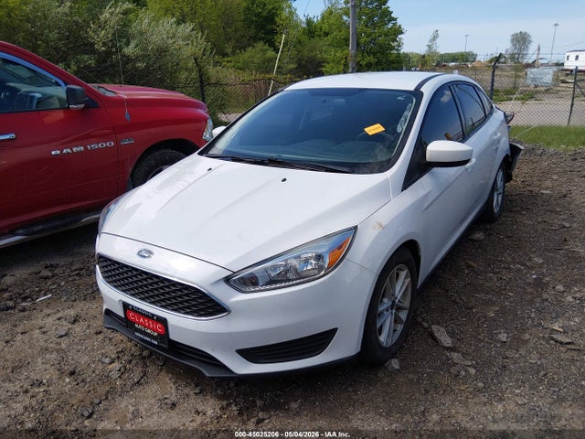 FORD FOCUS SE - 2