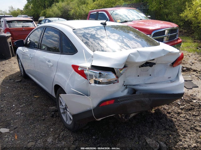FORD FOCUS SE - 6