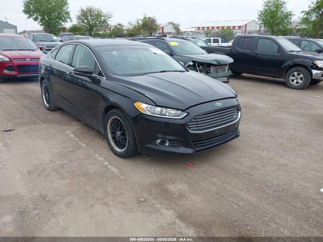 FORD FUSION SE - 1