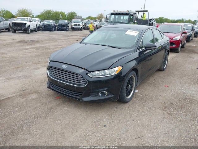 FORD FUSION SE - 2