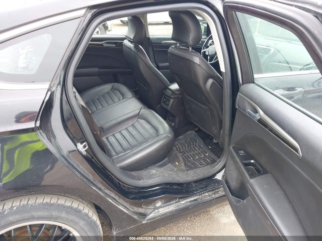FORD FUSION SE - 8