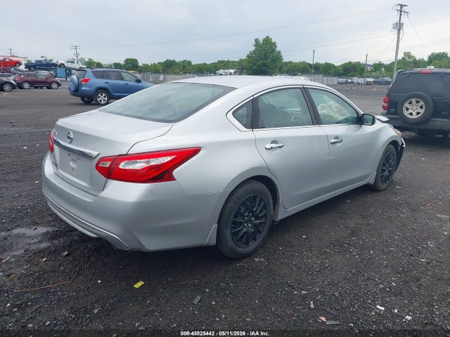 2017 Nissan ALTIMA 2.5 S — фото 4