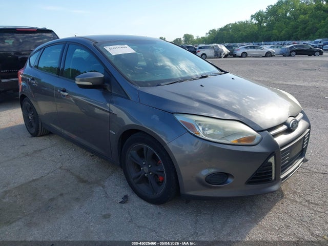 FORD FOCUS SE - 1