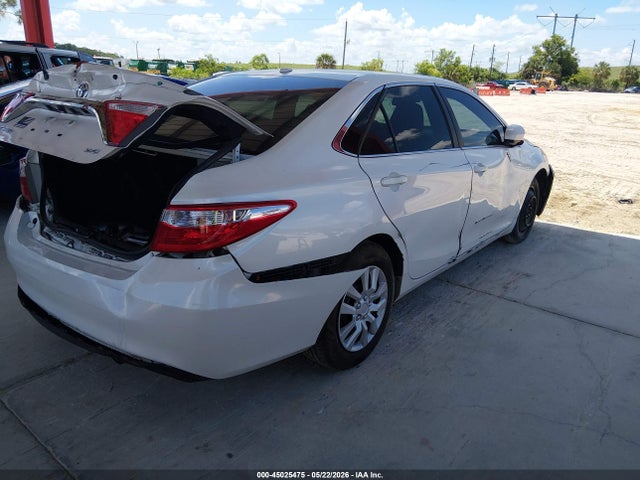2017 Toyota CAMRY XSE 照片 4