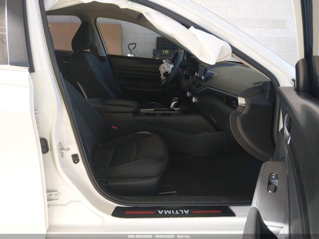 2022 Nissan ALTIMA S FWD photo 5
