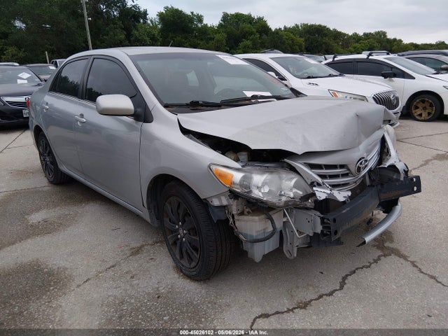 2013 TOYOTA COROLLA LE