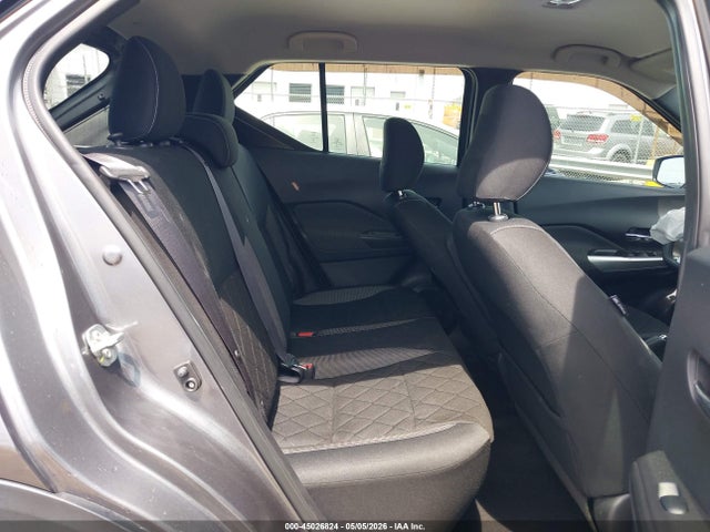 2019 NISSAN KICKS SV 8