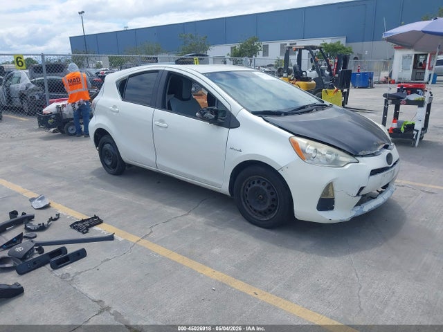 2014 TOYOTA PRIUS ONE