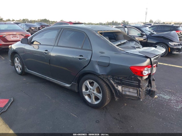 2013 Toyota COROLLA S 照片 3