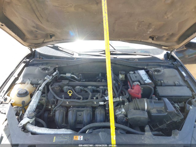 FORD FUSION SE - 10