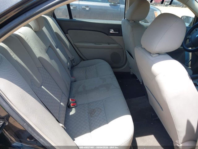 FORD FUSION SE - 8