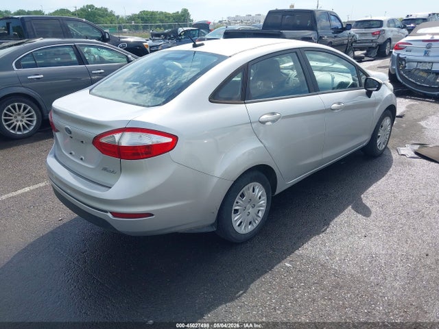 صورة 4 لـ 2016 FORD FIESTA S
