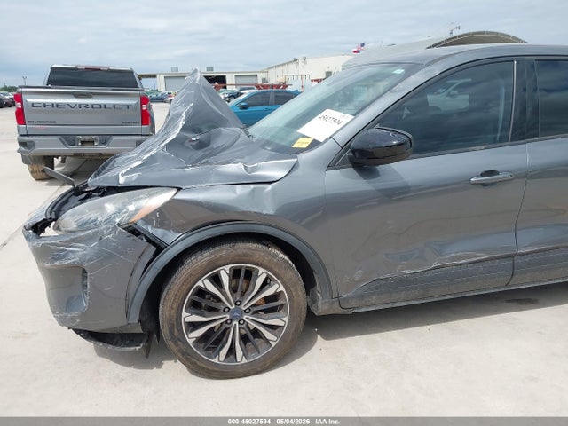 2022 FORD ESCAPE SE 20