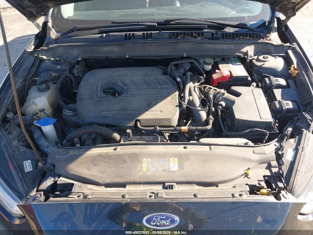 FORD FUSION SE - 10