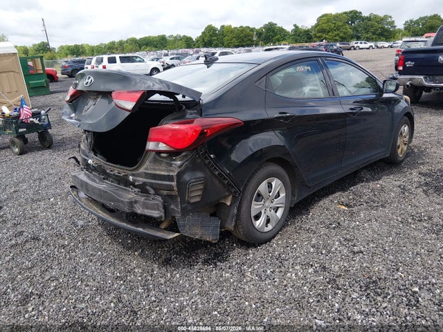 صورة 4 لـ 2016 Hyundai ELANTRA SE