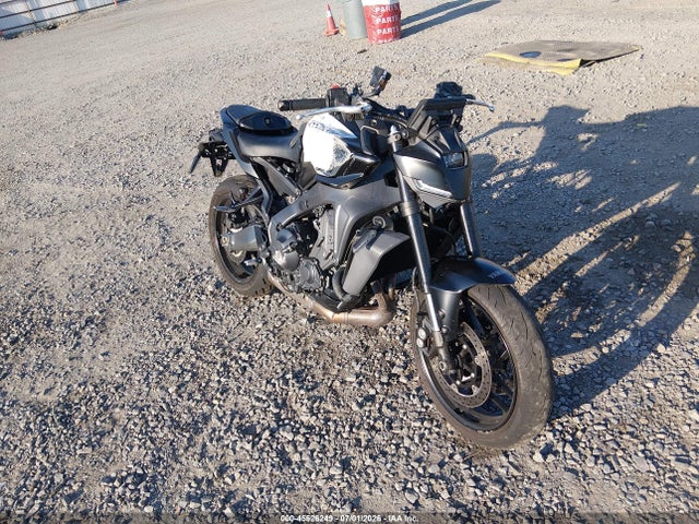 2025 YAMAHA MT09 
