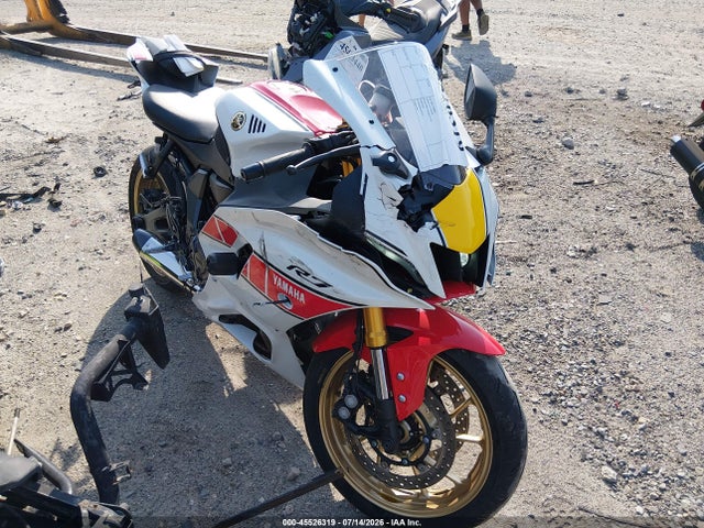 2022 YAMAHA YZF 
