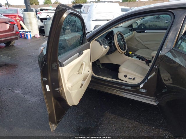 صورة مصغرة 5 لـ 2019 Volkswagen PASSAT 2.0T WOLFSBURG EDITION