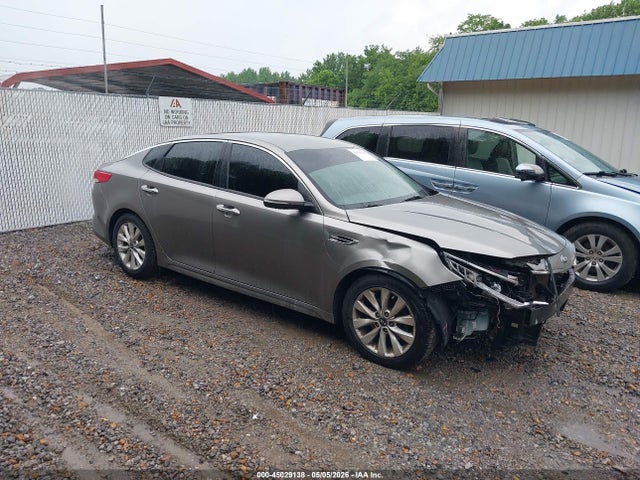 2016 KIA OPTIMA LX
