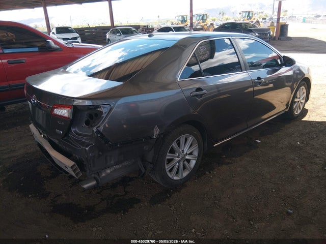 صورة 4 لـ 2014 Toyota CAMRY HYBRID XLE