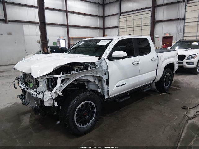 صورة 2 لـ 2024 Toyota TACOMA TRD SPORT