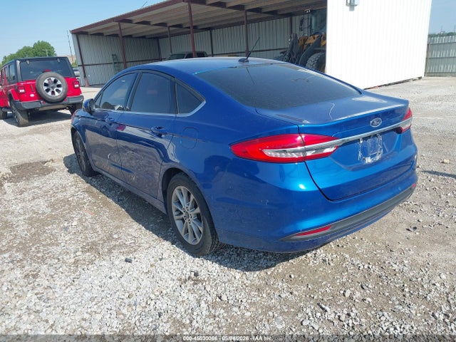 FORD FUSION SE - 3